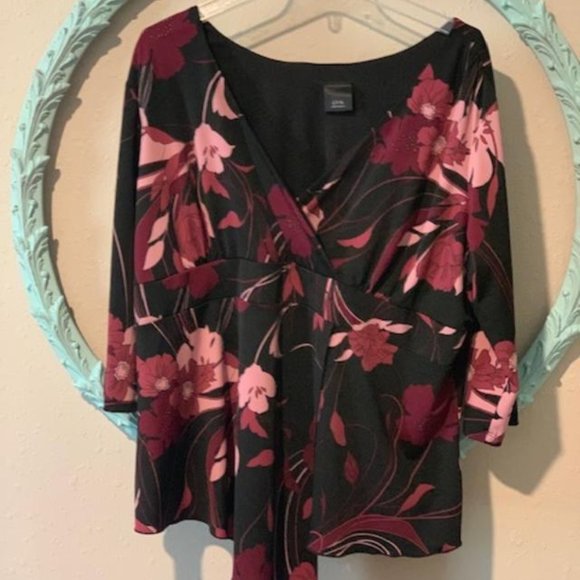 J.T.B Woman - Picture 1 of 4